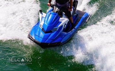 ¿Qué título necesitas para poder llevar una moto de agua este verano?