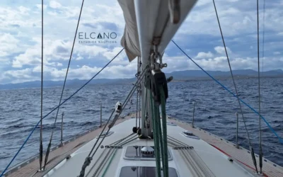 Cómo aprender a navegar: La formación náutica más completa